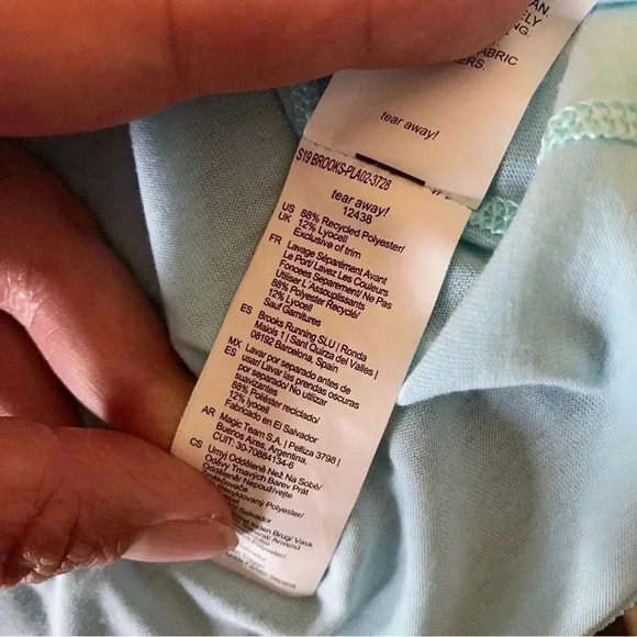 Brooks Running Fleet are the Feet Serene in the Spirit of the Runner Graphic Tee - Picture 10 of 10